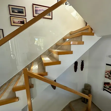 Wonderful Private Near With Sea Views * ماربيا