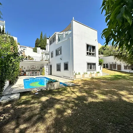 Wonderful Private Near With Sea Views