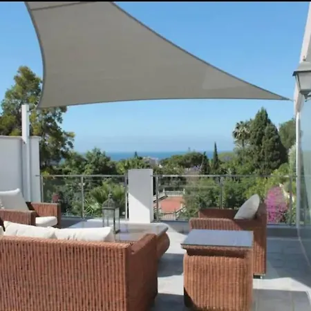Wonderful Private Near With Sea Views Villa