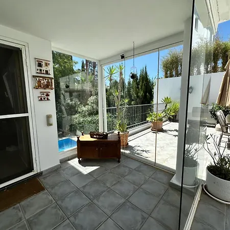 Wonderful Private Near With Sea Views Villa