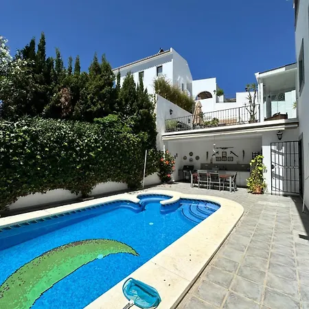 Villa Wonderful Private Near With Sea Views Marbella