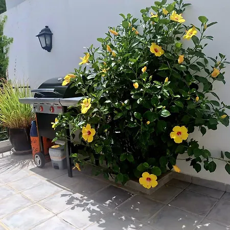 Wonderful Private Near With Sea Views *