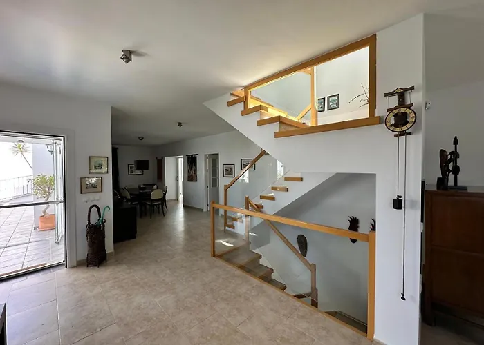 Wonderful Private Near With Sea Views וילה מארבלה