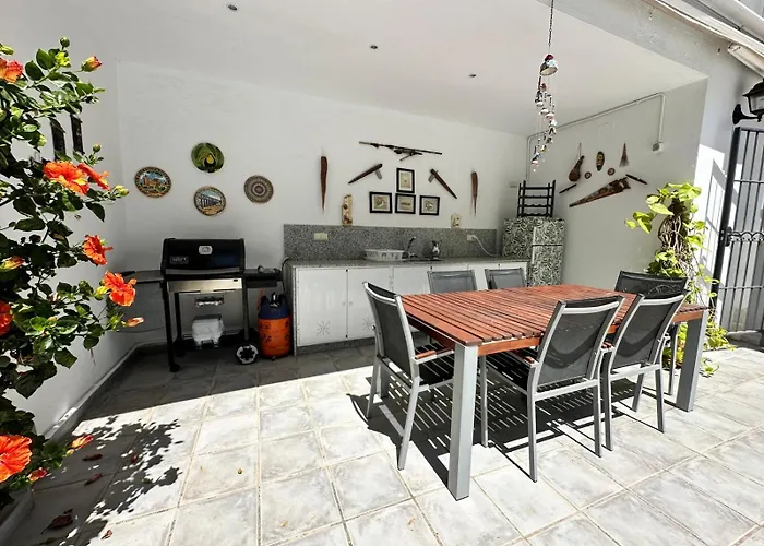 וילה Wonderful Private Near With Sea Views מארבלה