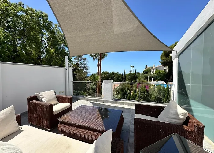 Wonderful Private Near With Sea Views מארבלה